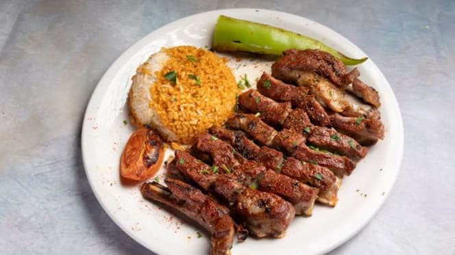 Turkuaz Restaurant Feltham - 8