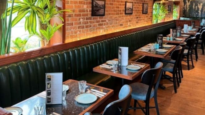 Turkuaz Restaurant Feltham - 3