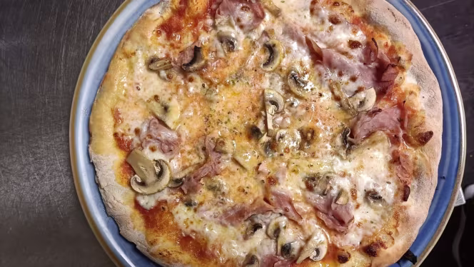 Alba Caffè Ristorante Pizzeria Da Gennaro - 4