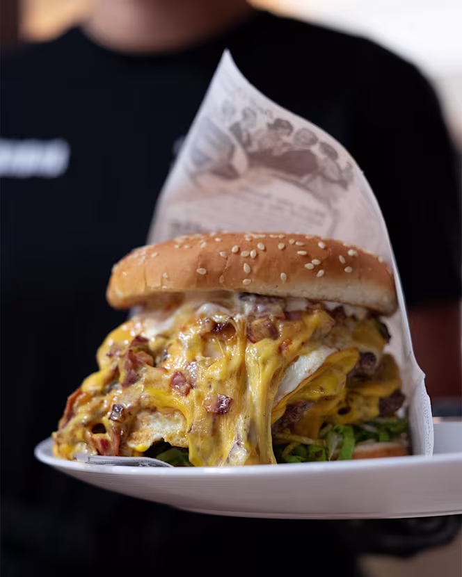 ST. John's Burger - 8