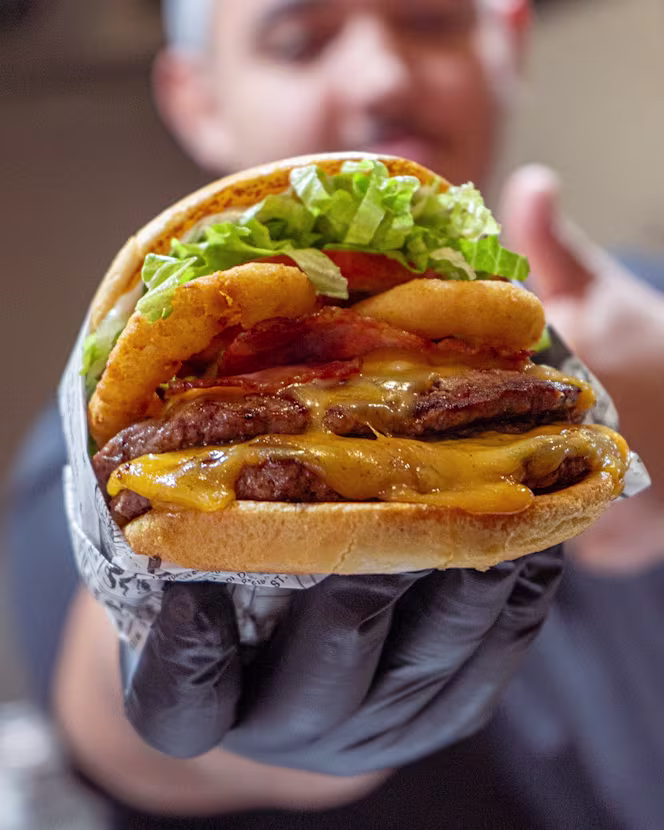 ST. John's Burger - 4