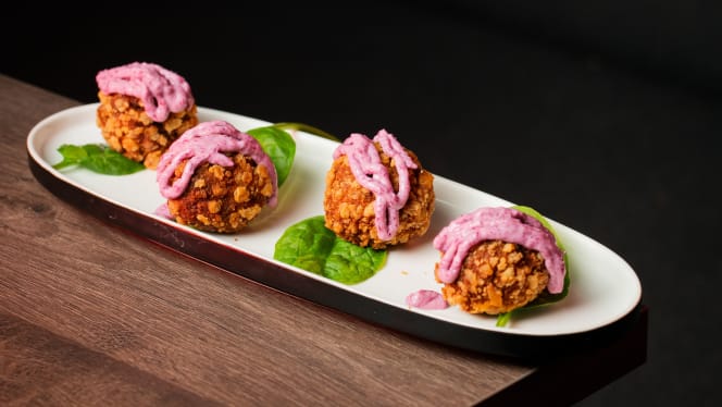 Hellfire Steakhouse and Mixology - 7