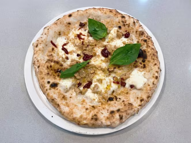 Nello Pizzeria - 2