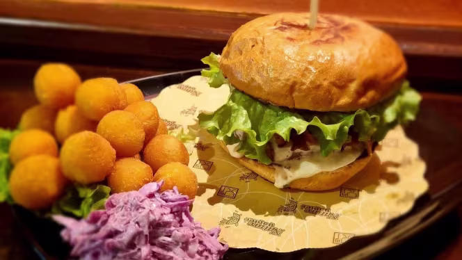 Travel English Pub - 6