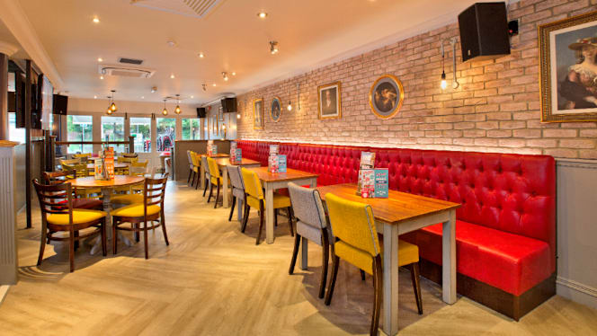 Yates High Wycombe - 3