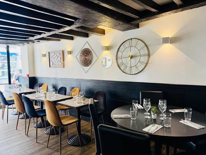 Chez Nirus - 3