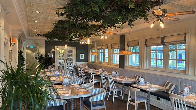 The Botanist Liverpool One - 4