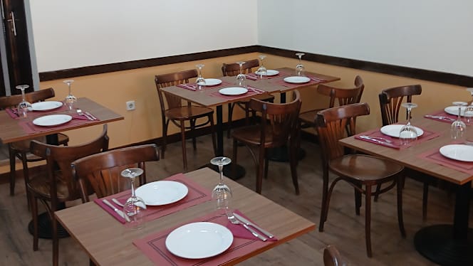 Chicken Tandoori  Indian  Restaurant - 2