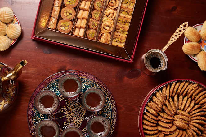 Due Tradizioni - Via Solari - 1