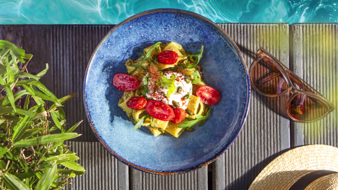 Poolside at InterContinental Genève - 1