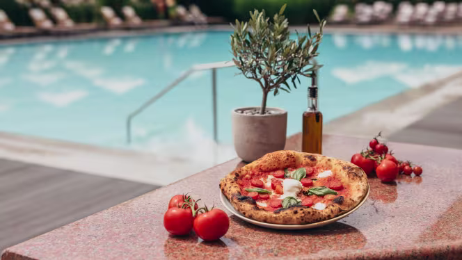 Poolside at InterContinental Genève - 2