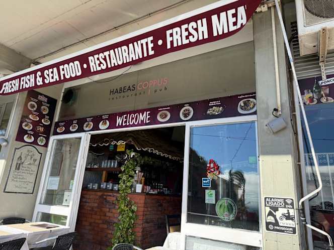 Restaurant Pub Habeas Coppus - 9