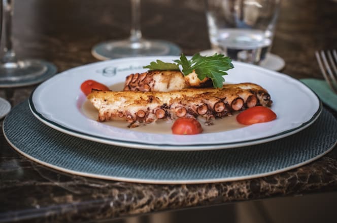 Gran Caffe Gambrinus - 1