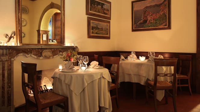 Villa delle Rose - Ristorante Piazza Grande - 9