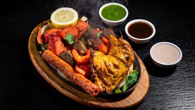 Delhi Darbaar Indiaas Restaurant - 7