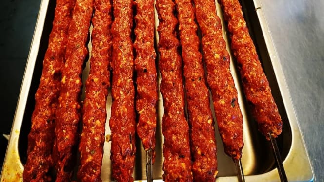 Delhi Darbaar Indiaas Restaurant - 3