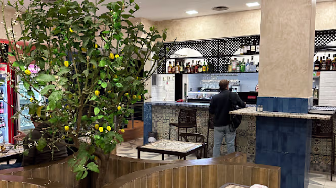 Canela Bistró - Reina Victoria - 5