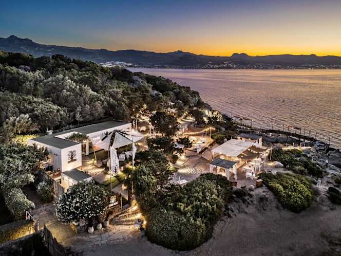 Lunaria Beach Restaurant & Lounge Bar - 0