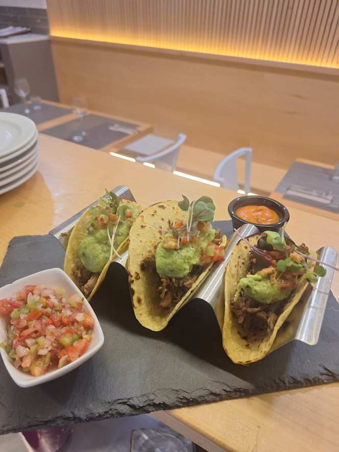 Cafe Restaurante Mastika - 8