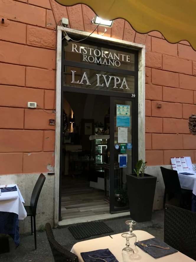 Ristorante Romano La Lupa - 8