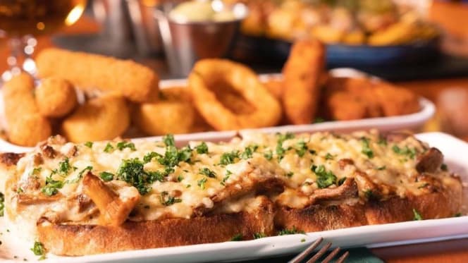 Molly Malone's - Irish Pub - 4