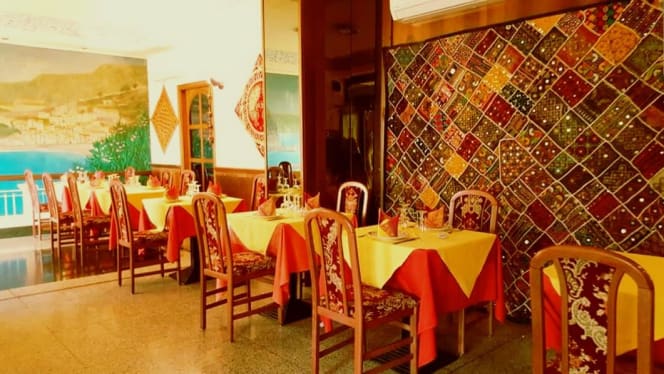 Ristorante Indiano Aangan - 1