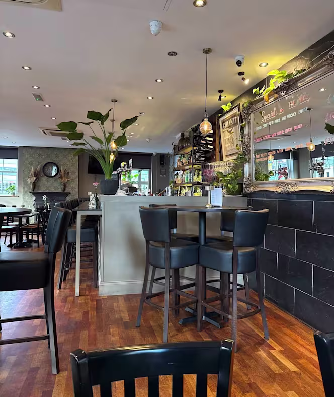 Brook Restaurant - 3