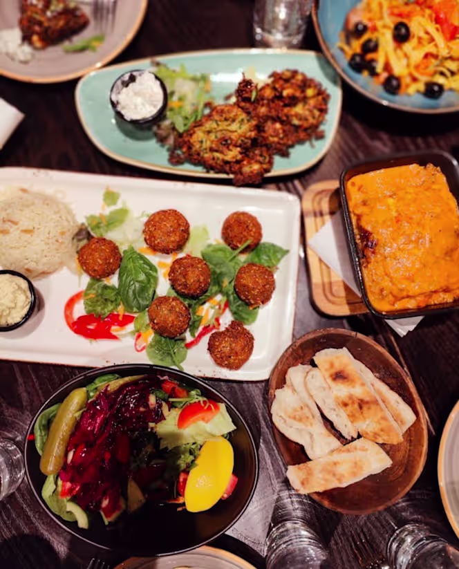 The Broadway Restaurant - 3