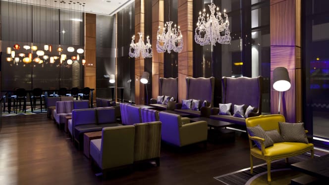 The Gallery Restaurant at Hilton London Heathrow Airport T5 - Slough - 5