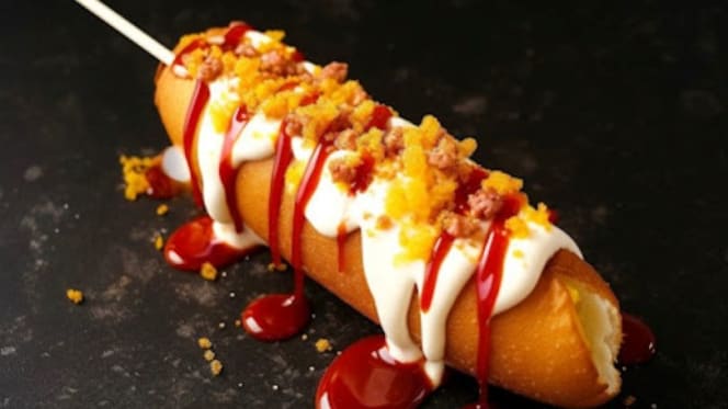 Jenever Hotdoggeria - 7