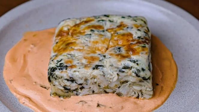 La Divina's Pizzeria - 2