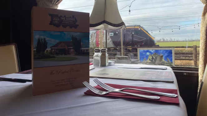 The Sidings Hotel & Restaurant - 8