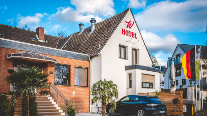 Eli's Deli by Landidyll Hotel Weidenbrück - 2