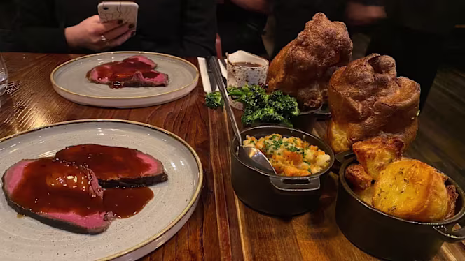 The Loveable Rogue - East End - Glasgow - 2