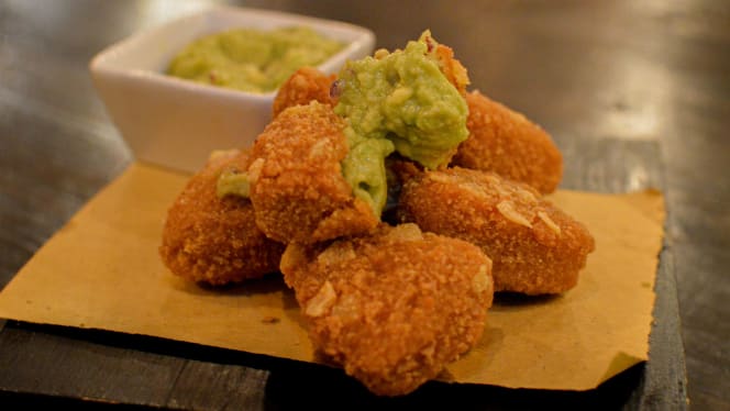 Mosy - Grill House & Cocktail Temple - 4