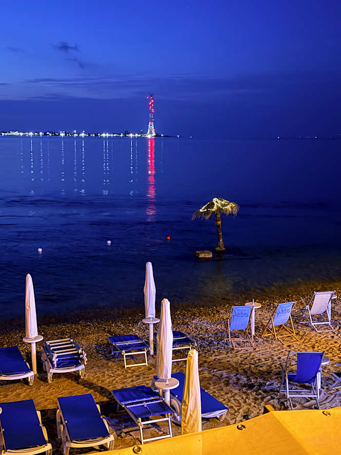 Le Vivienne Beach Club - 8