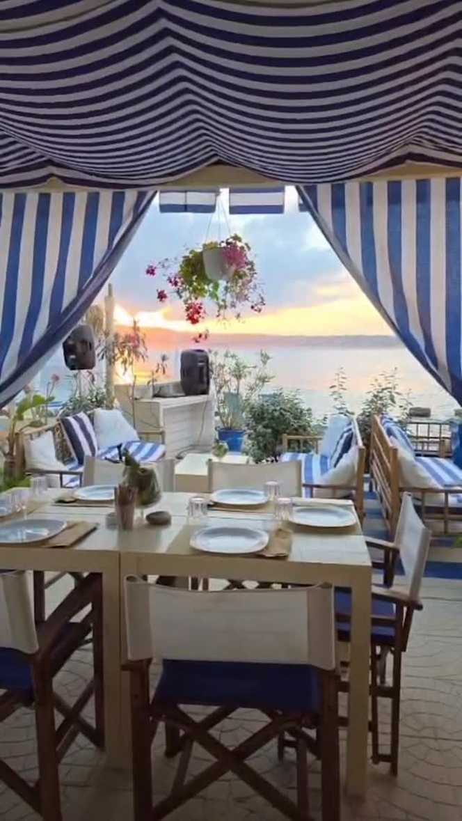 Le Vivienne Beach Club - 3