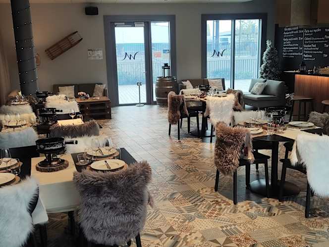 La Fondue by Atrium Brasserie - 1