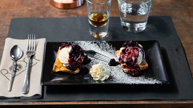 Roxy Braceria Pizzeria - 6