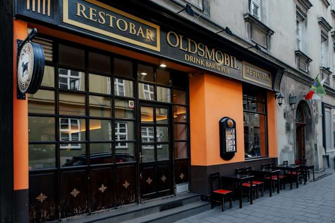 Oldsmobil Pub - 5