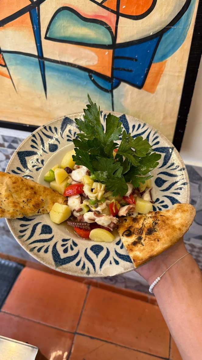 Picante Ristorante e Wine Bar - 6