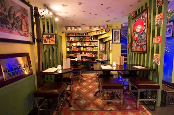 Azteca Chelsea - 7