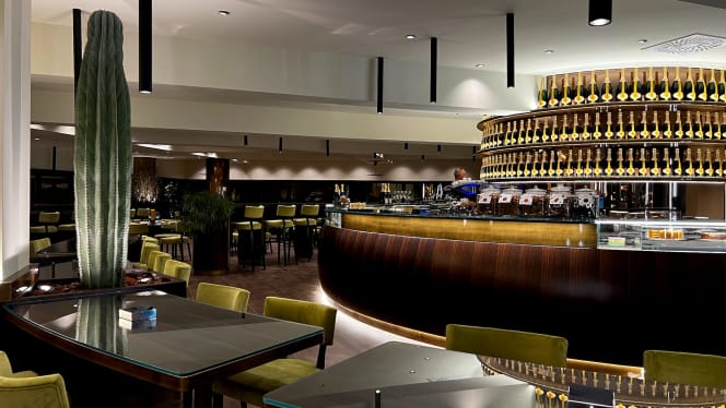 Mike's Restaurant - 0