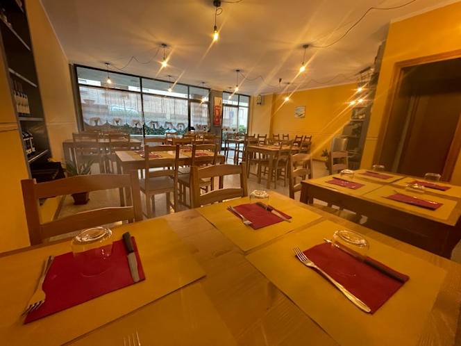 Pizzeria Ai Portici - 5