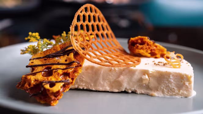 The Dandy Bar at The Mayfair Townhouse - 3