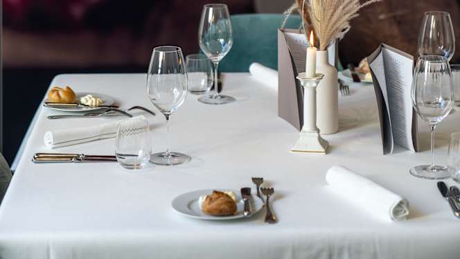 Relais & Chateâux MÖRWALD Restaurant „Zur Traube“ - 1