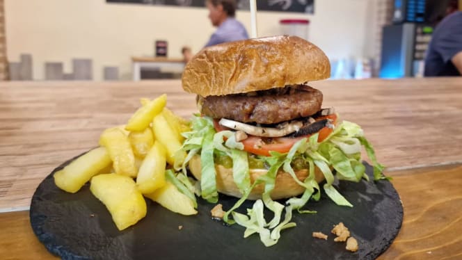 Bodeguita El Botellin Carnes a la Brasa - 0