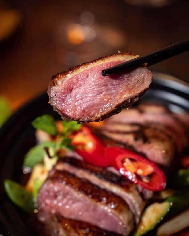 MIVU - Asian Kitchen & Bar - 4