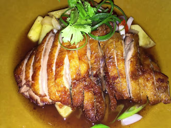 MIVU - Asian Kitchen & Bar - 6