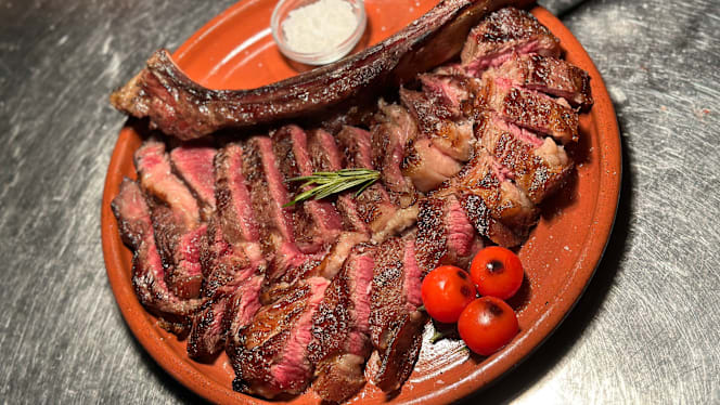 Taberna do Lopes First Floor - 5